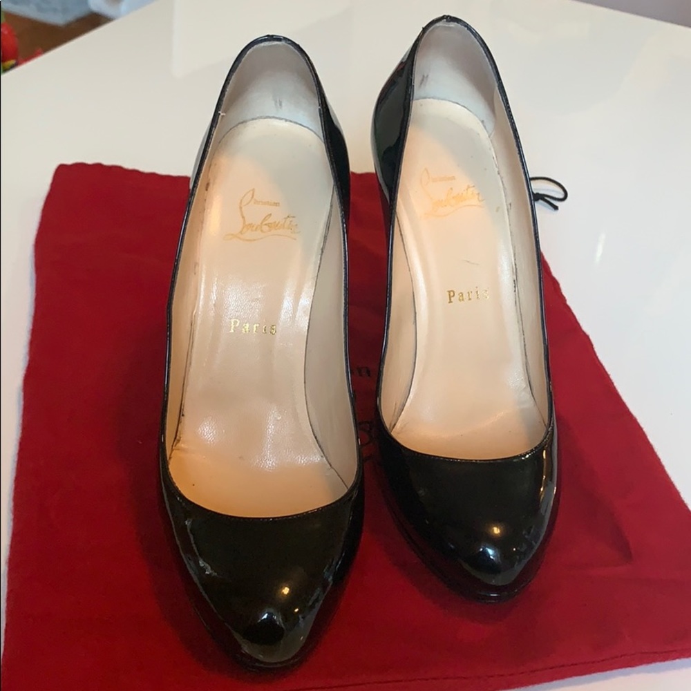 Christian Louboutin Shoes Size 39